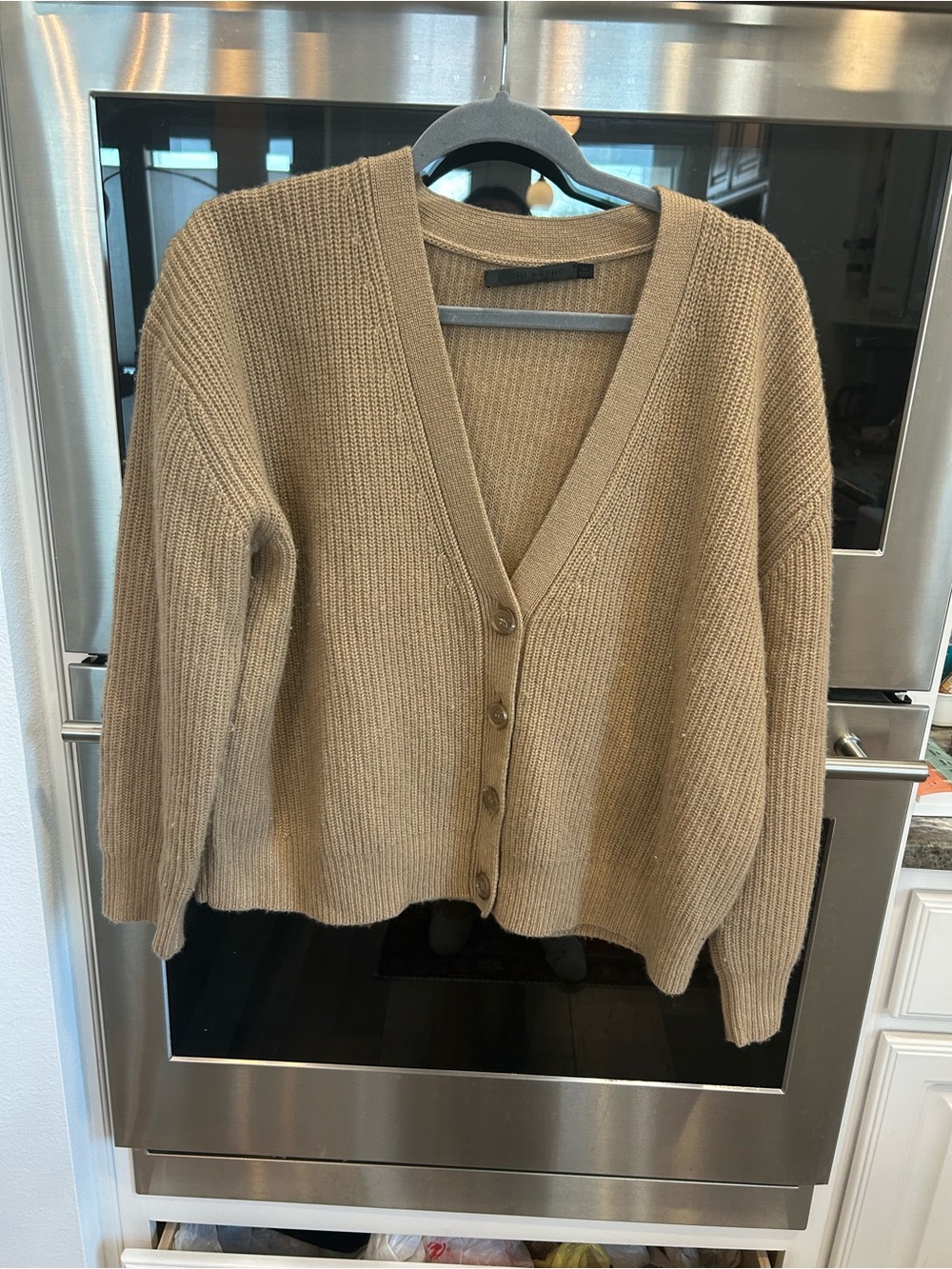 Jenni Kayne V-Neck Button wool cashmere Cardigan XS has piling
